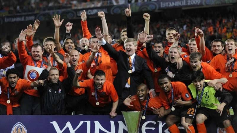 Dấu ấn mạnh mẽ với chức vô địch UEFA Cup 2008-2009