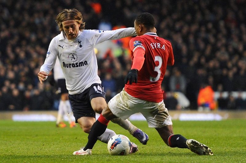 Khoảnh khắc thi đấu trên sân cỏ của Modrić