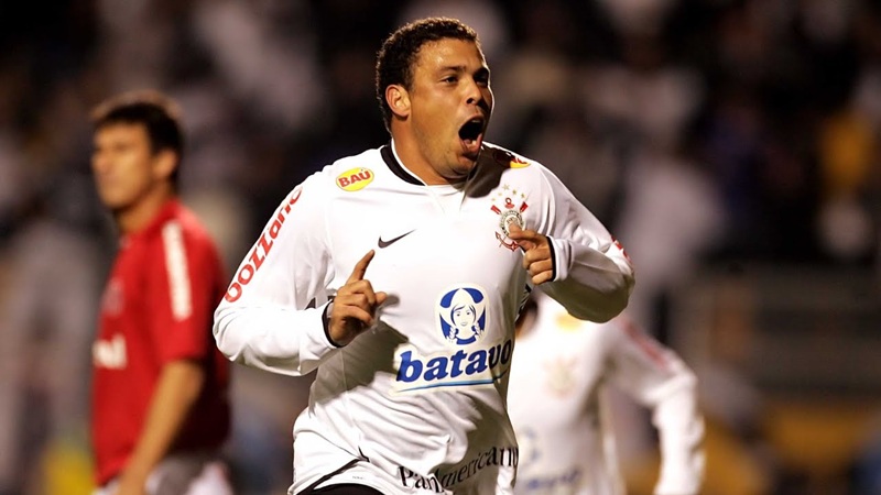 Tiền đạo người Brazil và chặng cuối sự nghiệp tại Corinthians