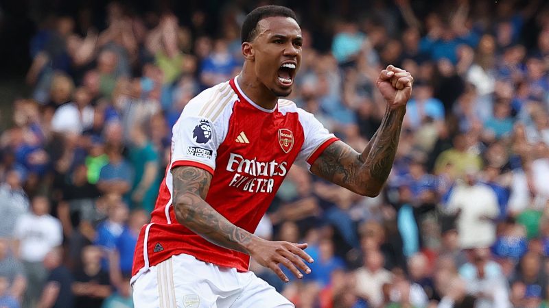 Trung vệ hàng đầu của Arsenal