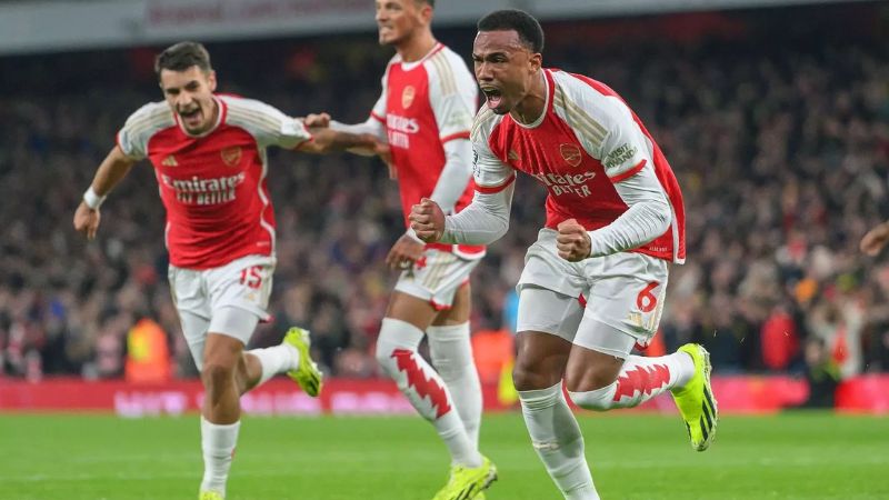 Viên ngọc sáng của Arsenal