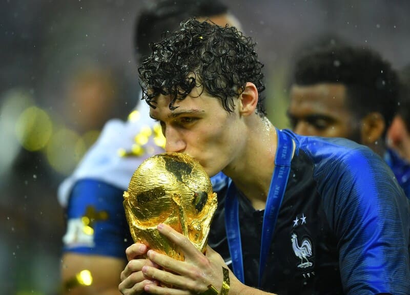 Benjamin Pavard vô địch World Cup