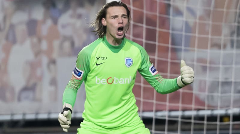 Maarten Vandevoordt trưởng thành và phát triển kỹ năng tại Sint-Truiden