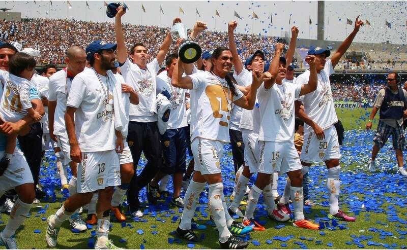 Pumas UNAM ăn mừng chức vô địch tại Liga MX 