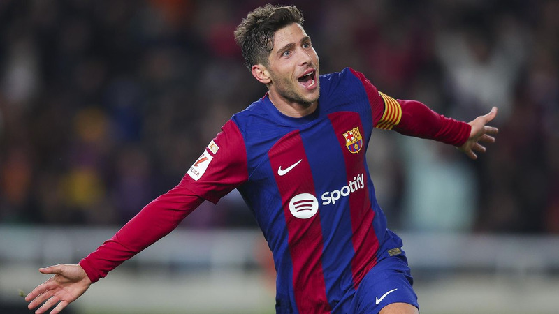 Sergi Roberto và băng đội trưởng Barca
