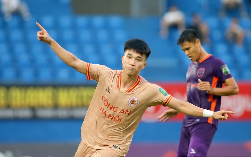 Từ khó khăn, Lê Văn Đô vươn lên thành ngôi sao