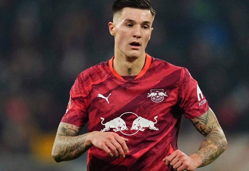 Cầu thủ đang thu hút sự quan tâm từ nhiều câu lạc bộ lớn, trong đó có Arsenal và Manchester United